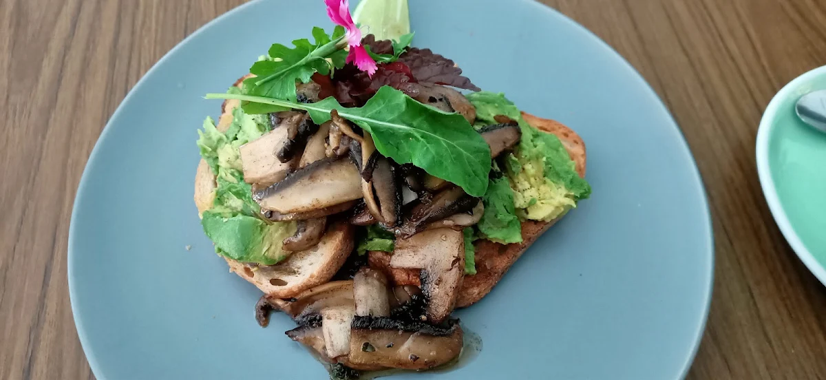 Food & drink, Homegrown Cafe