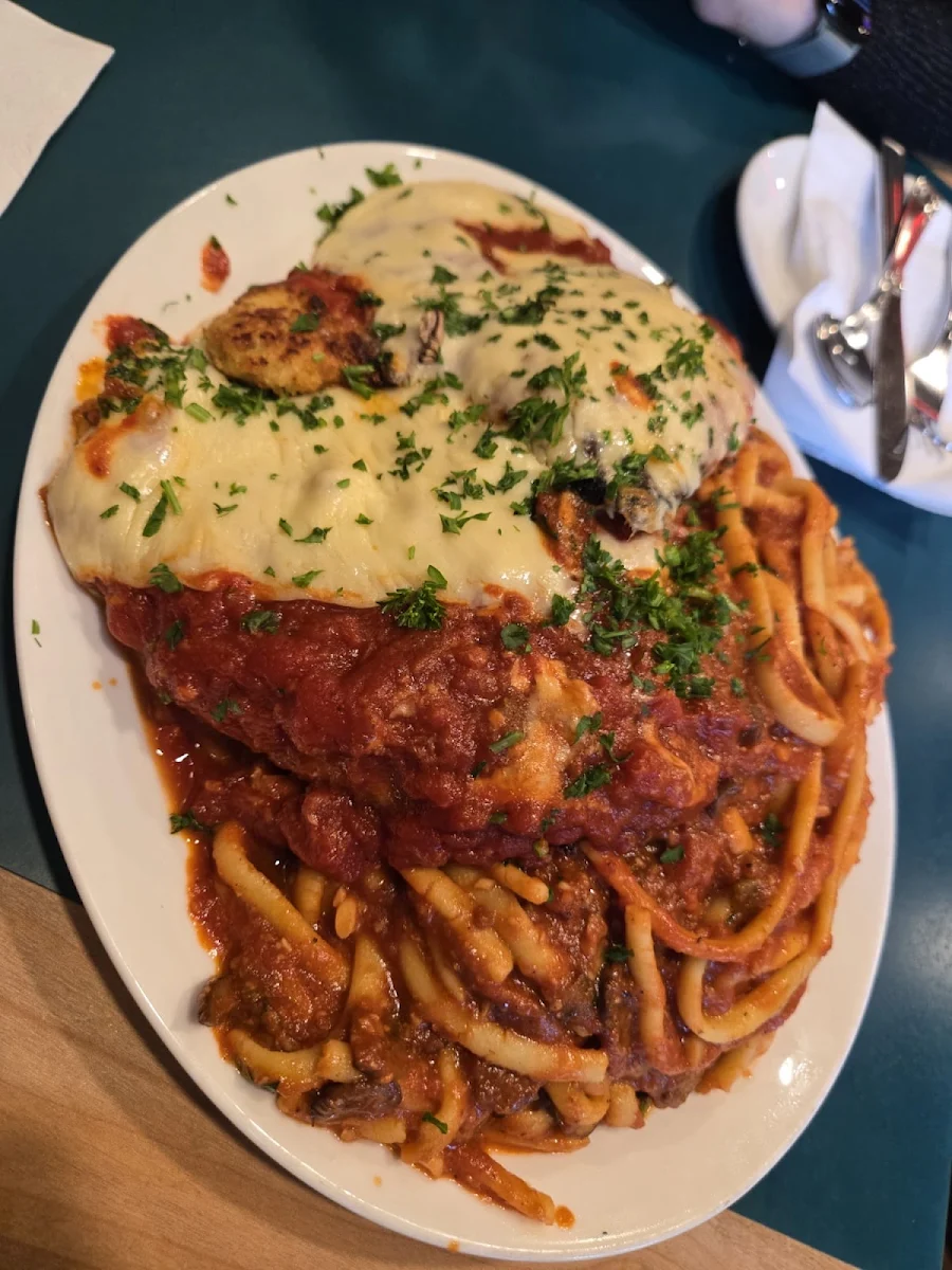 Food & drink, Anton's Pasta Bar