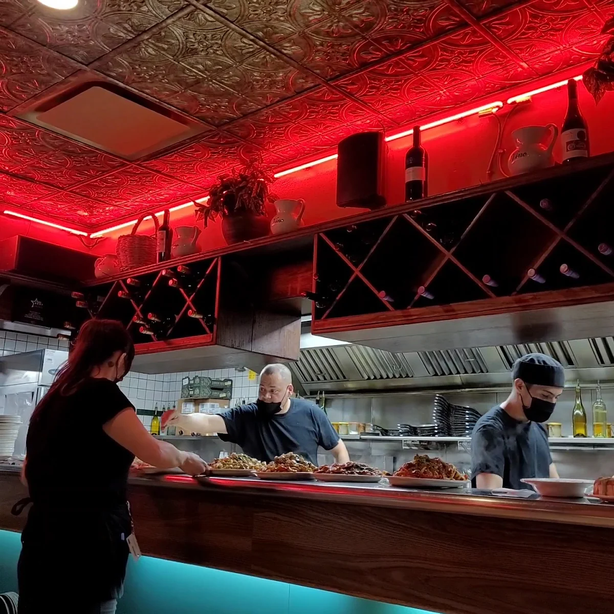 Vibe, Anton's Pasta Bar