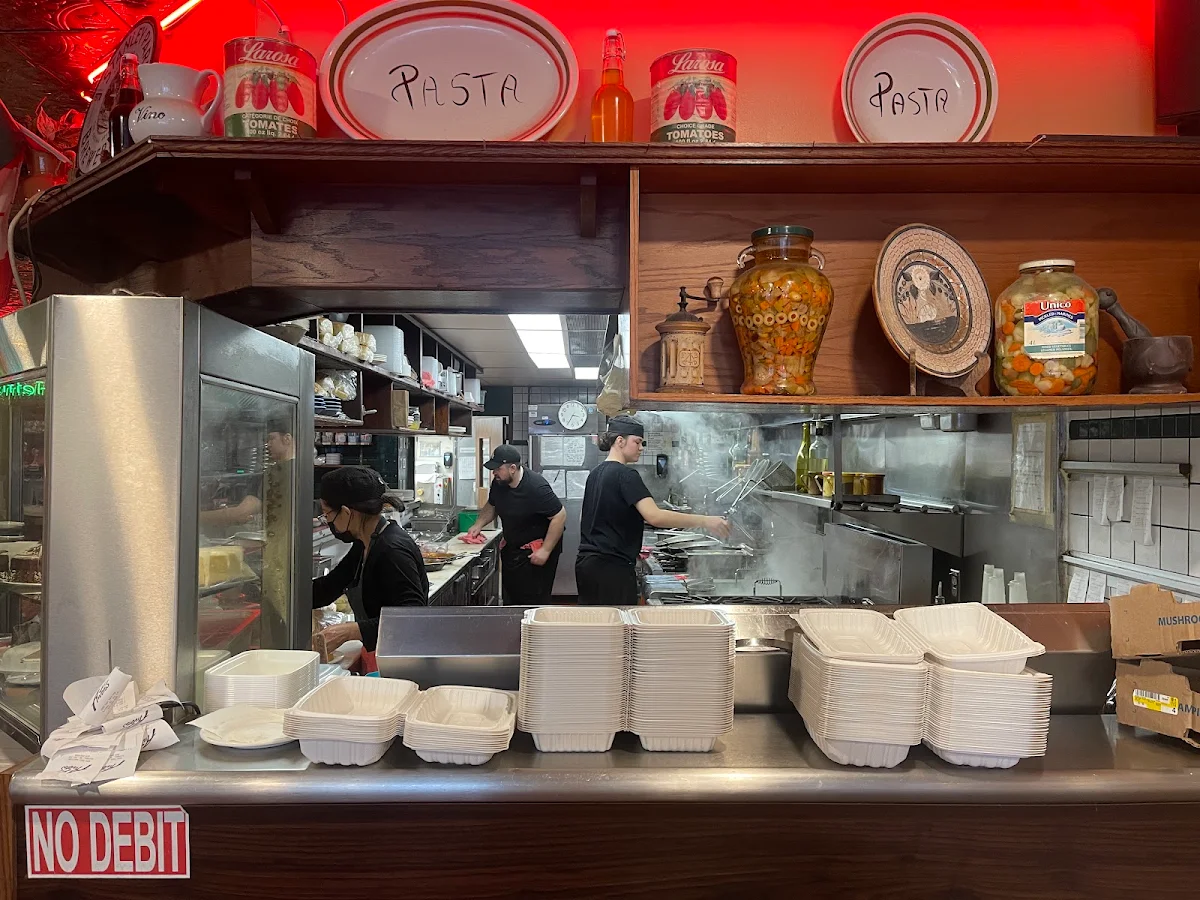 Vibe, Anton's Pasta Bar
