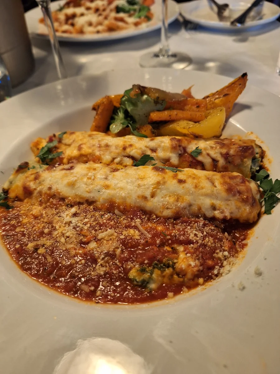 Food & drink, Restaurant Vivaldi