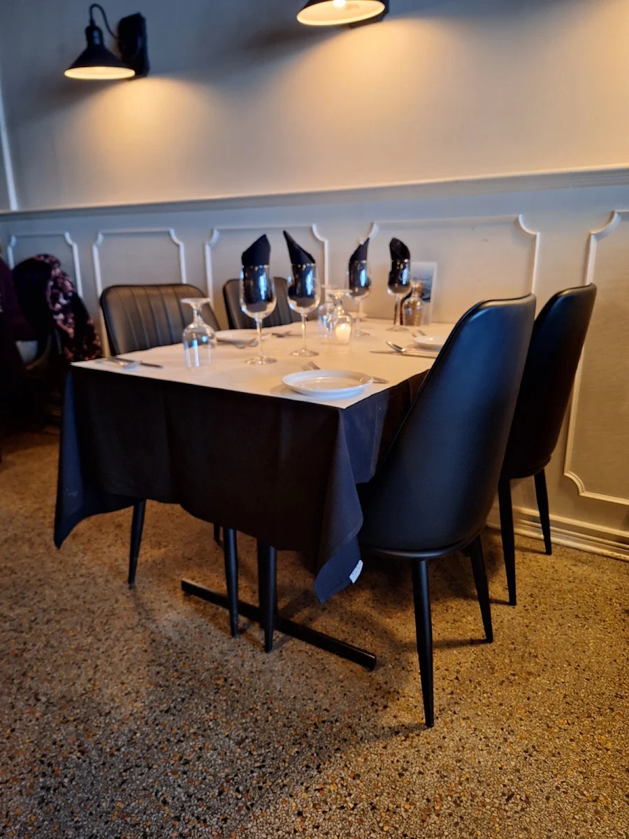 Vibe, Restaurant Vivaldi