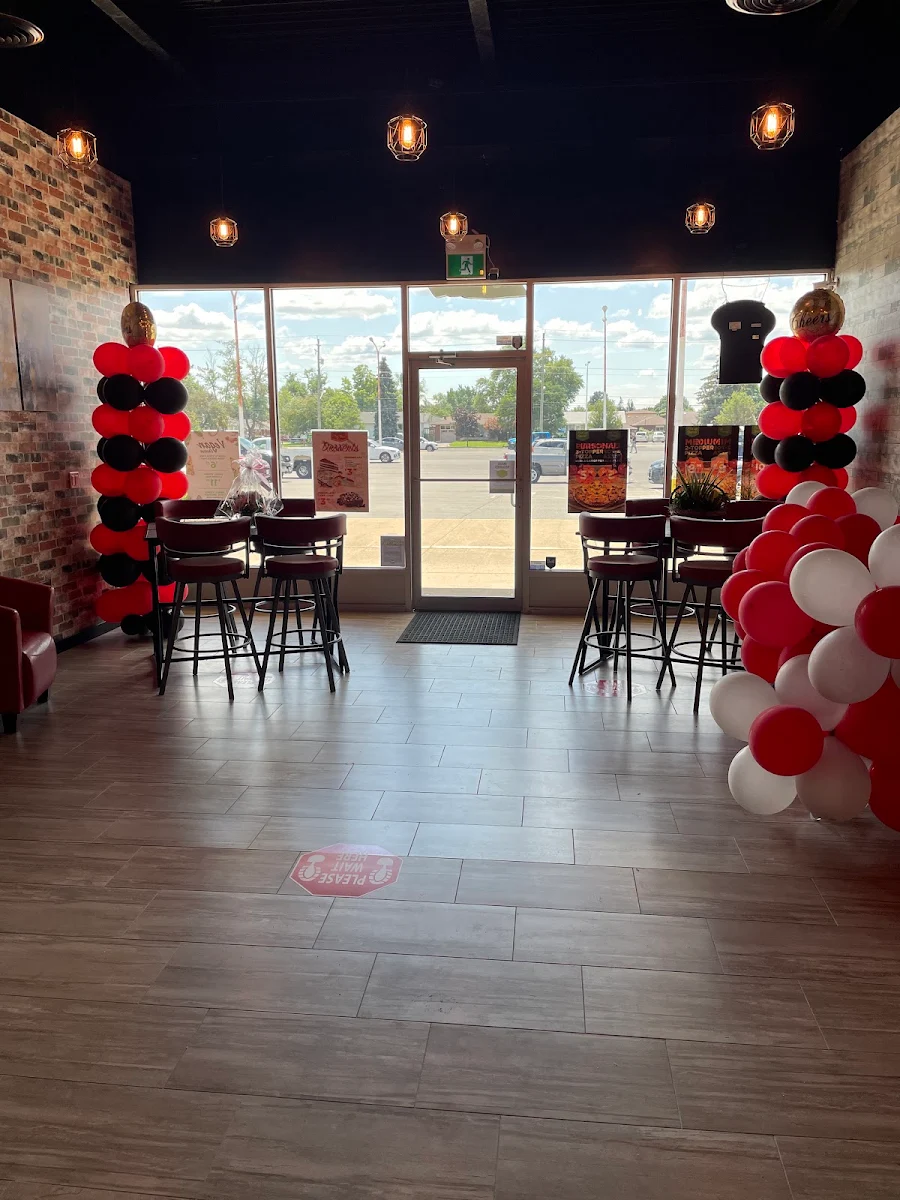 Vibe, Red Swan Pizza - Welland