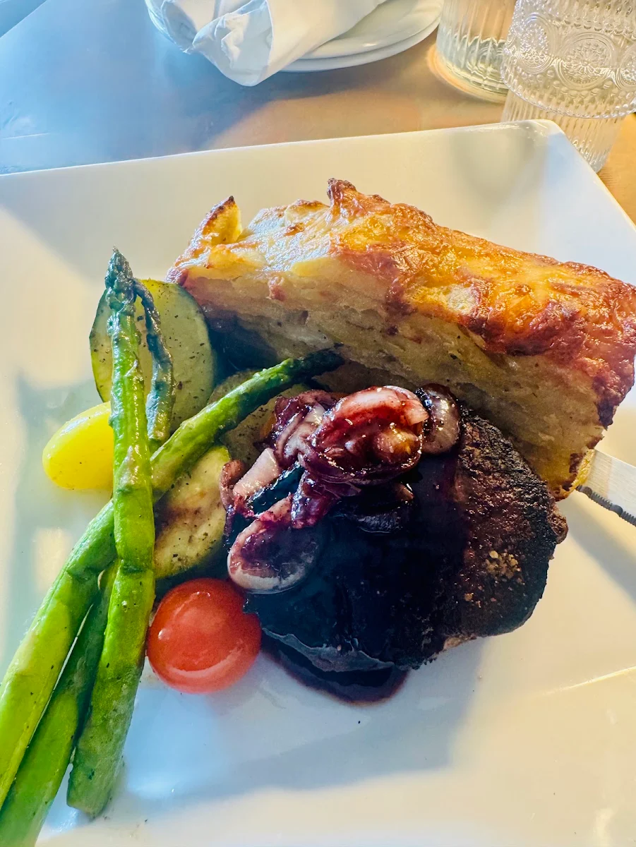 Food & drink photo 2