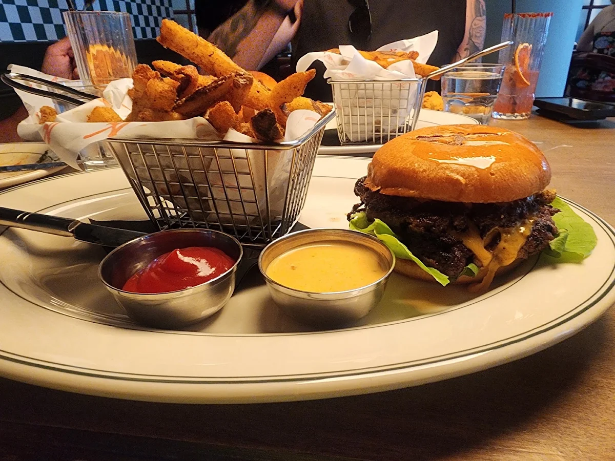 Food & drink, Archie's