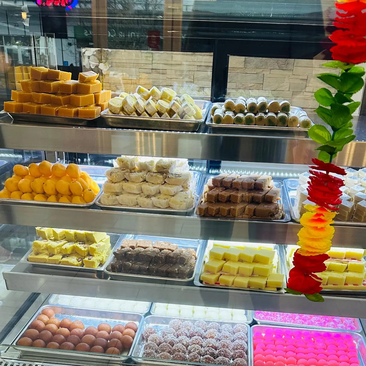 Vibe, New Parmar Restaurant & Catering