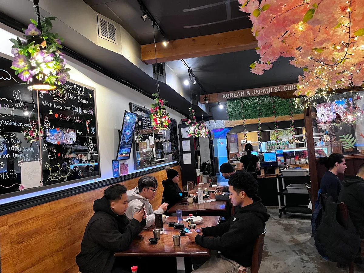 Vibe, iSushi Japanese & Korean Restaurant
