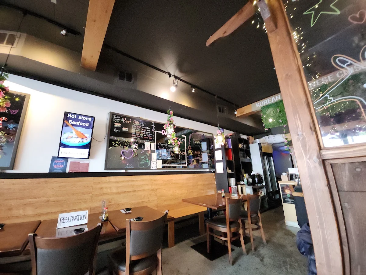Vibe, iSushi Japanese & Korean Restaurant