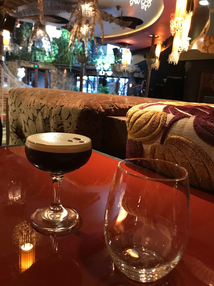Food & drink, Cloudland