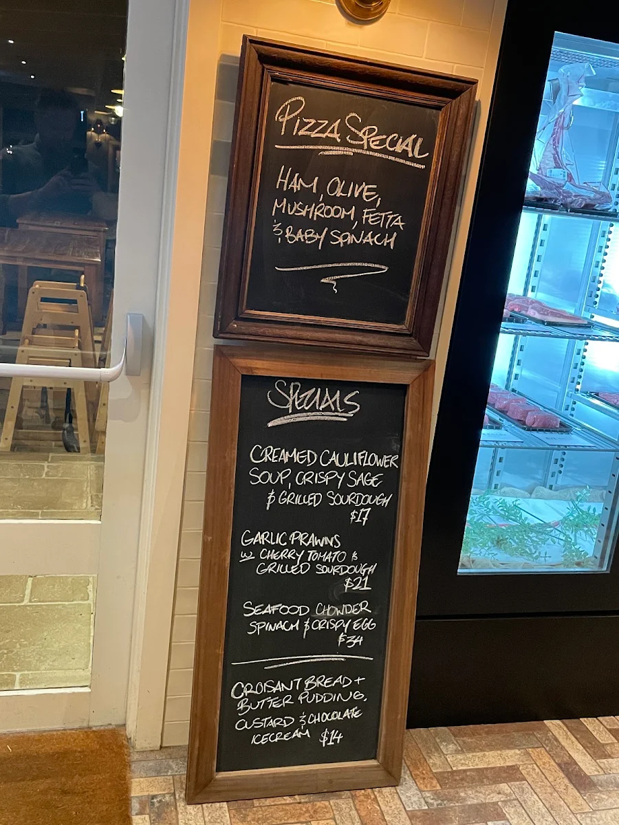 Menu, Briars Inn