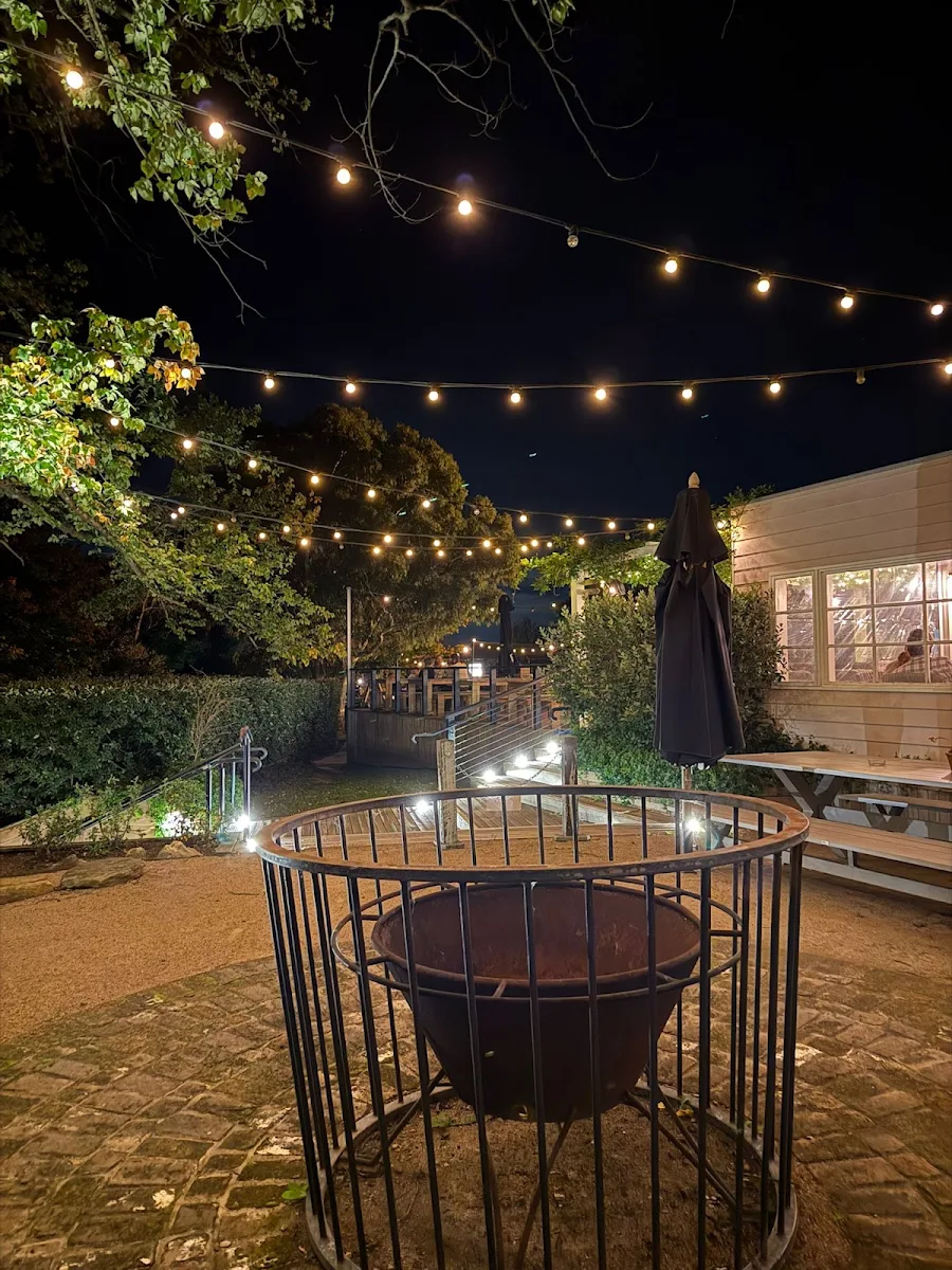 Vibe, Briars Inn