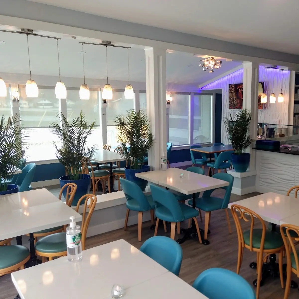 Vibe, Beach House Restaurant