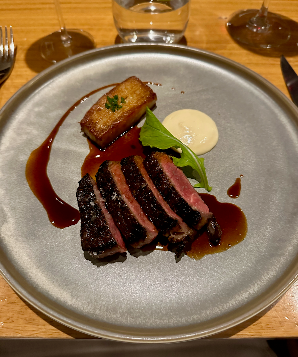 Food & drink, e'cco bistro