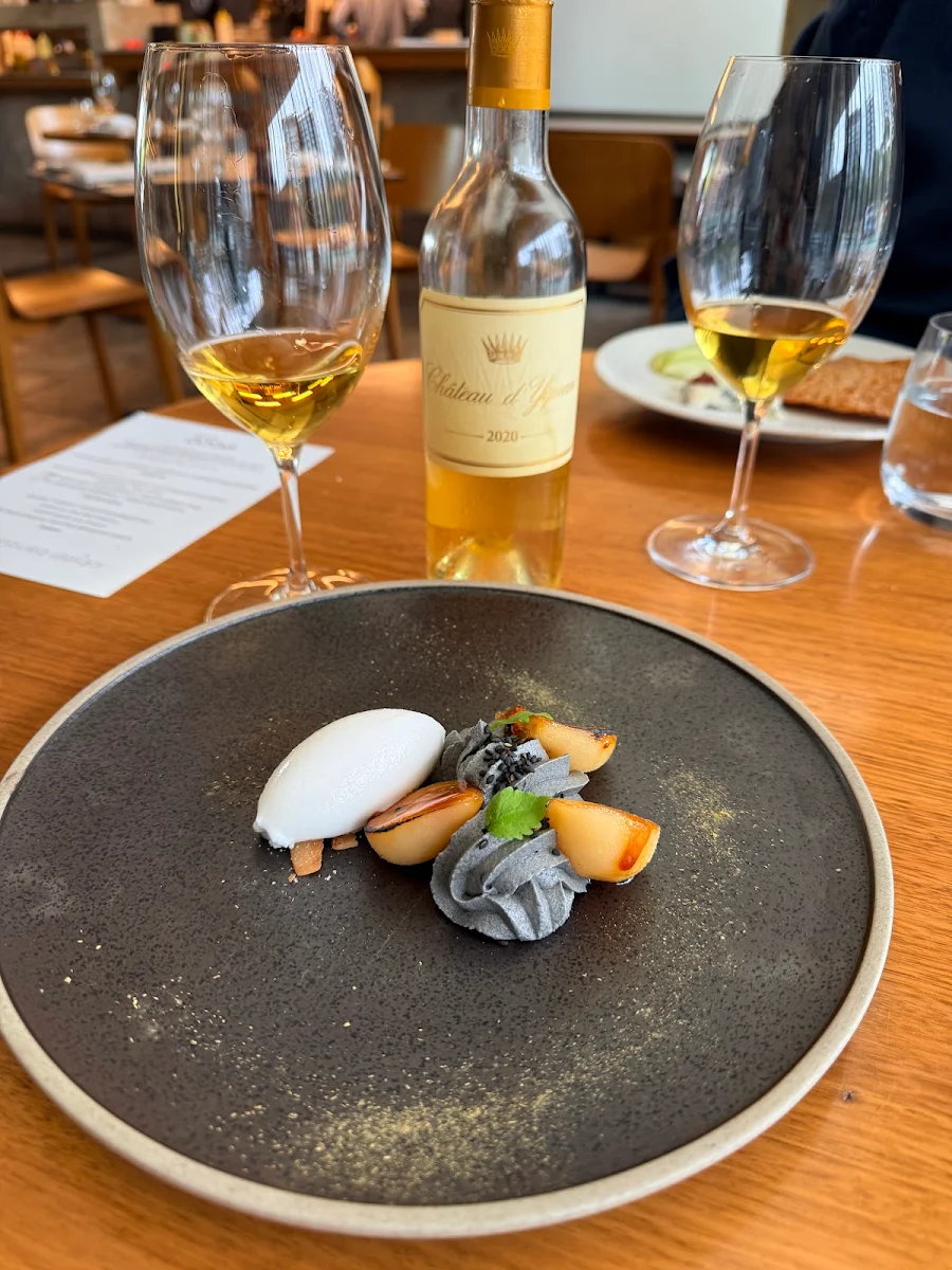 Food & drink, e'cco bistro