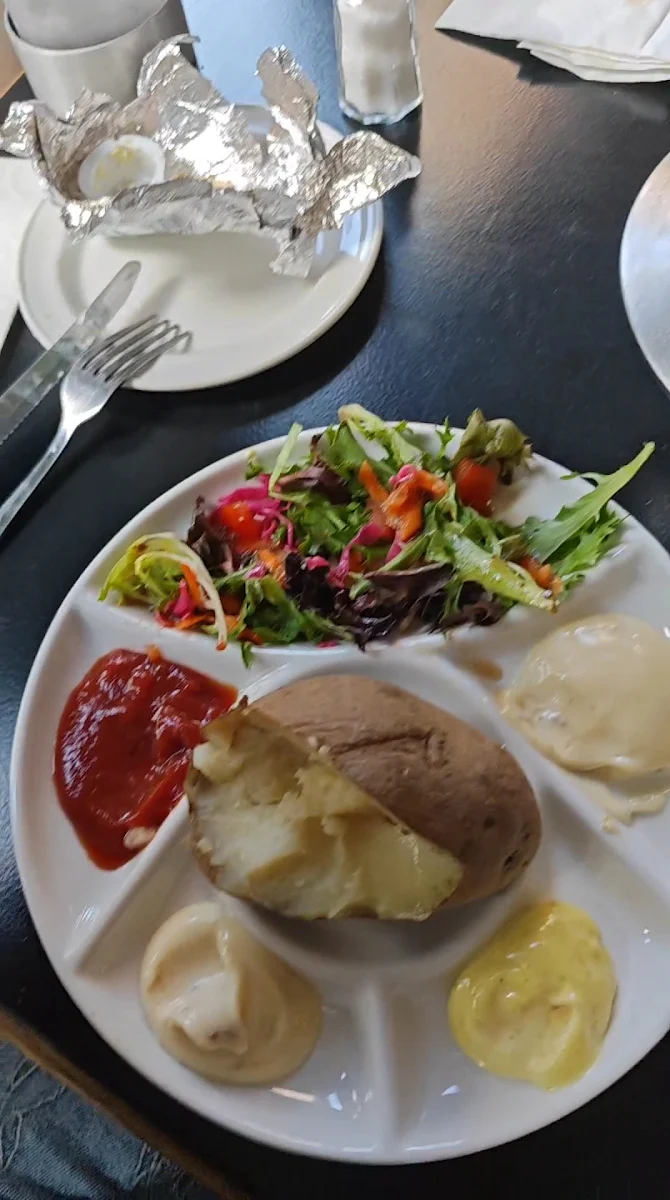 Food & drink photo 2
