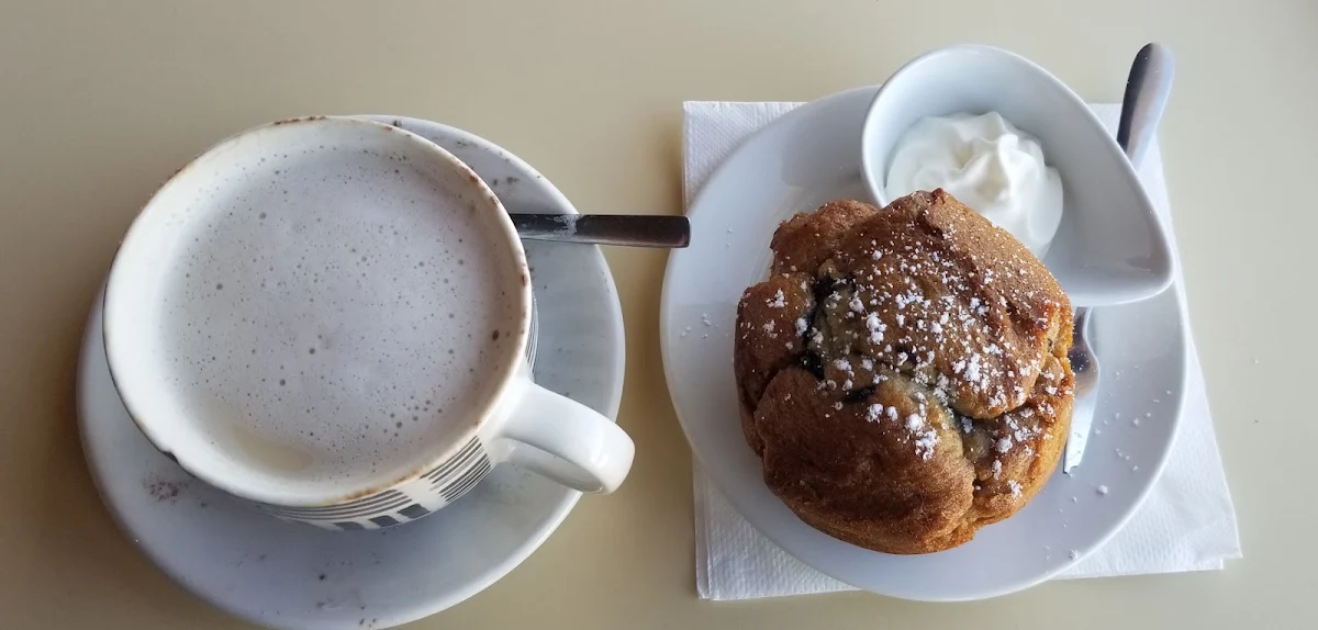 Food & drink, Isabellas Cafe