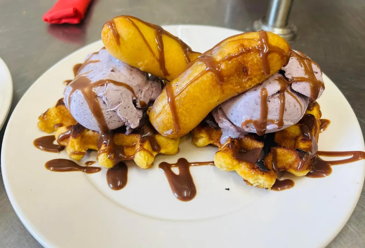 Food & drink, Isabellas Cafe