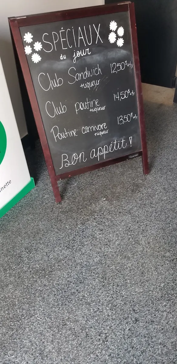 Menu, Casse-croûte Courteau St-Grégoire