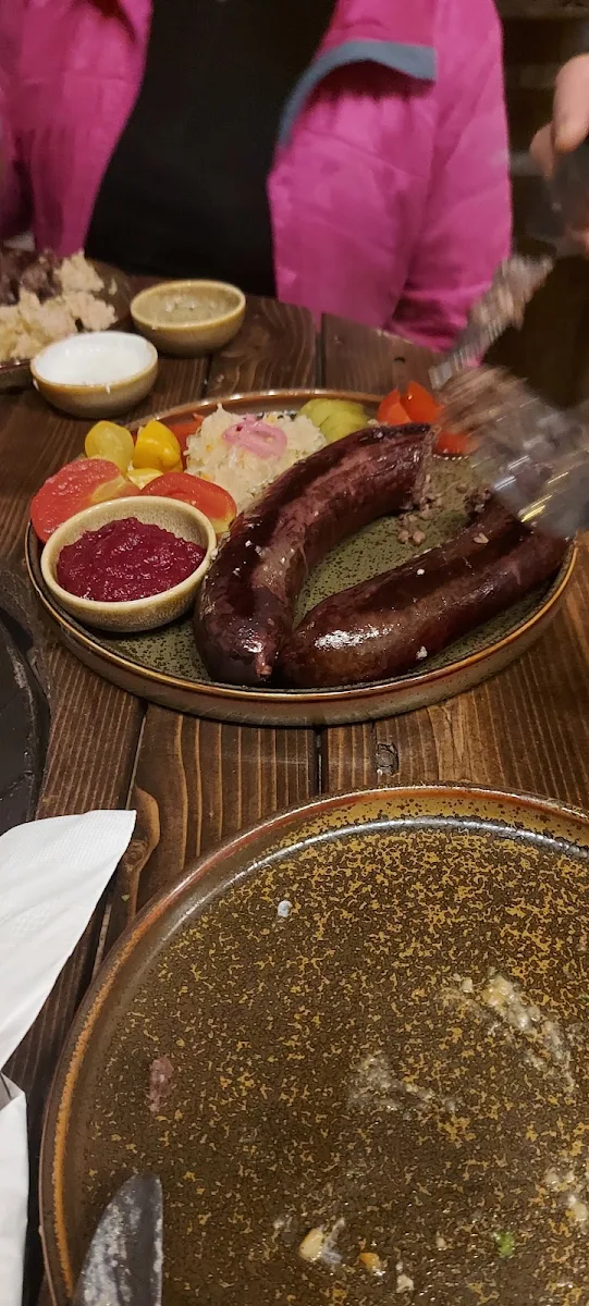 Food & drink, New West City Restaurant & Bar