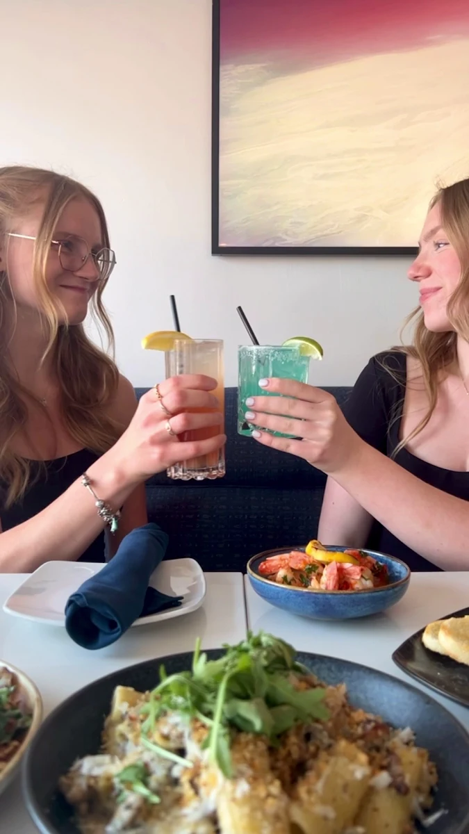 Food & drink, Socialē