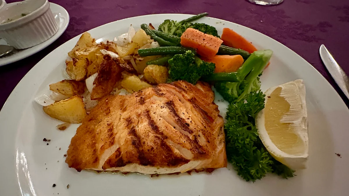 Food & drink, Bumpkin's Restaurant & Lounge