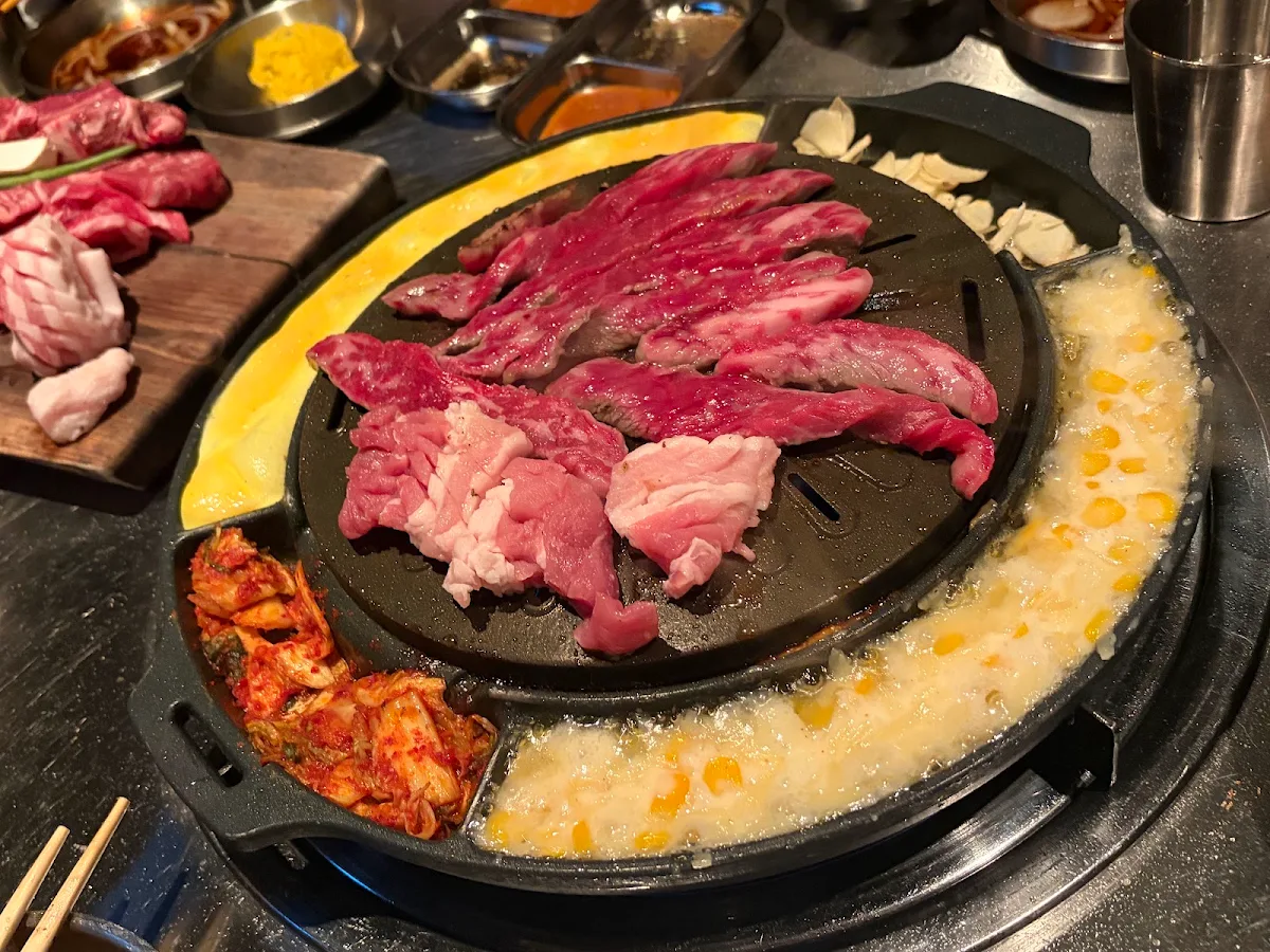 Food & drink, Daldongnae Korean BBQ - Byward Market