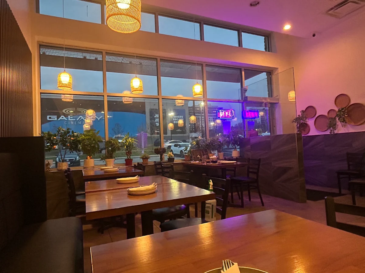 Vibe, MAKIN Thai Food