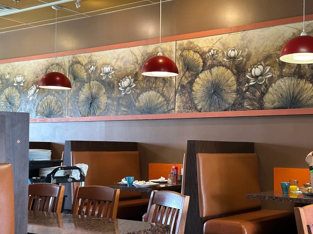 Vibe, Good Egg Dining