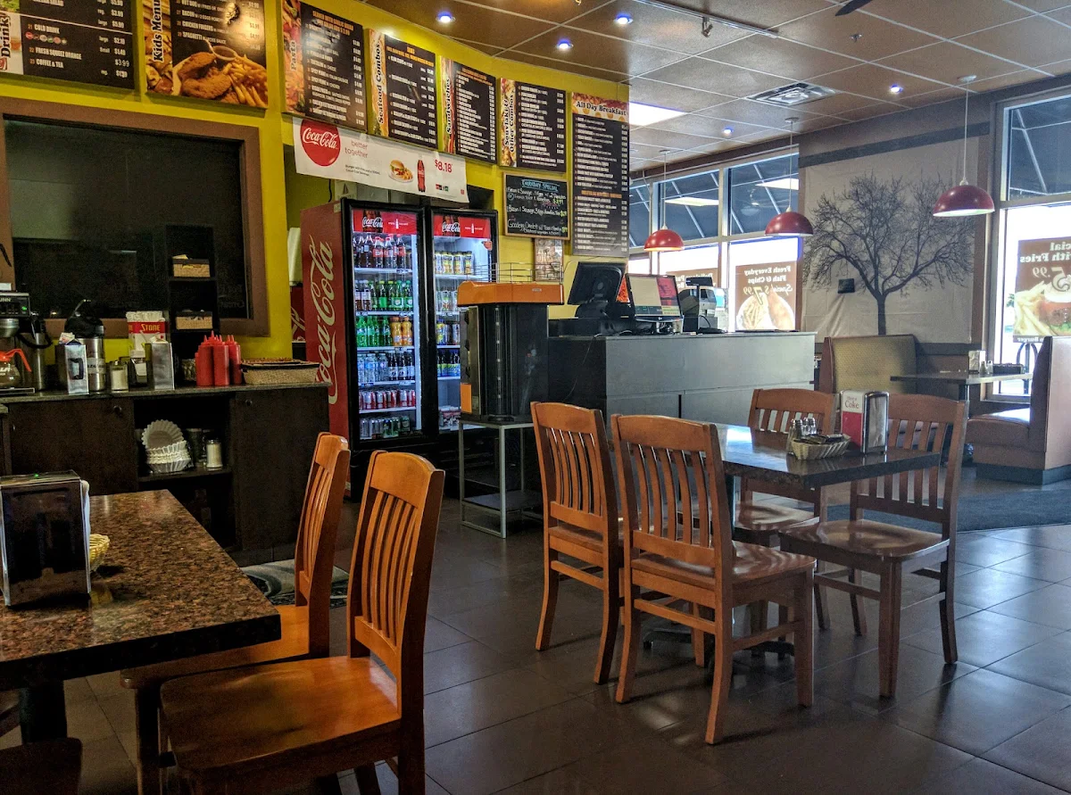 Vibe, Good Egg Dining