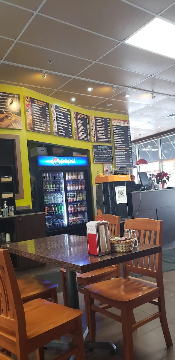 Vibe, Good Egg Dining