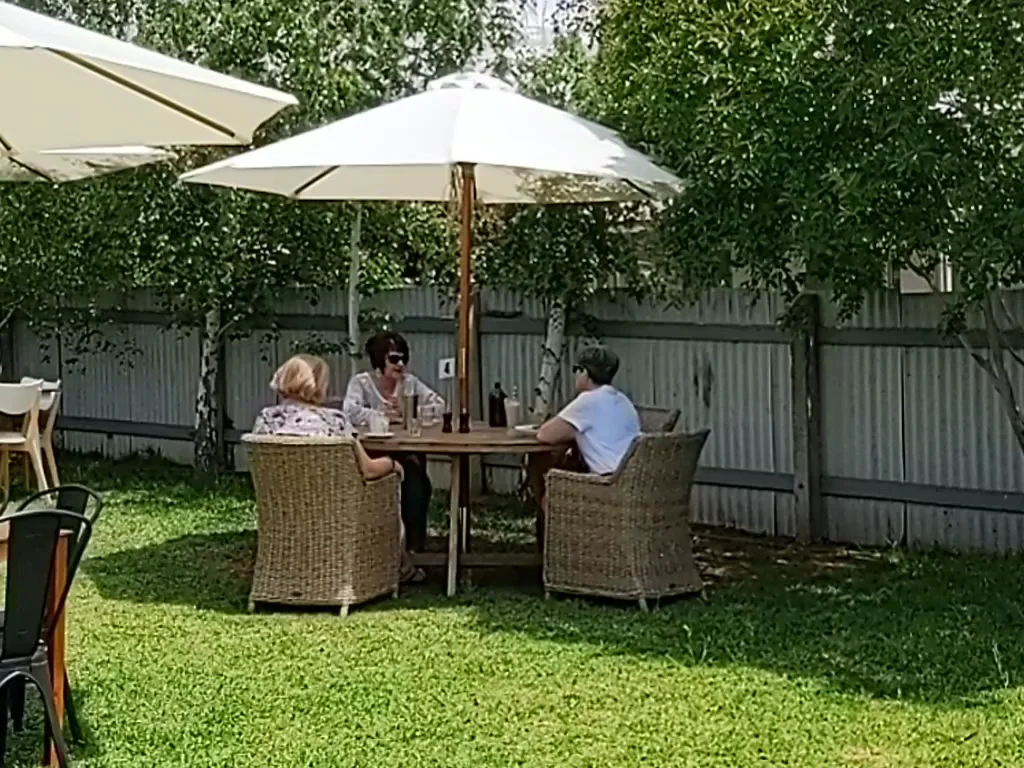Vibe, The Brew Wagga