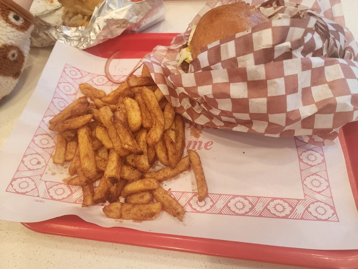 Food & drink, La maison du burger double stack (HALAL)
