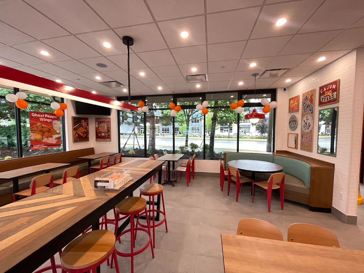 Vibe, Popeyes Louisiana Kitchen