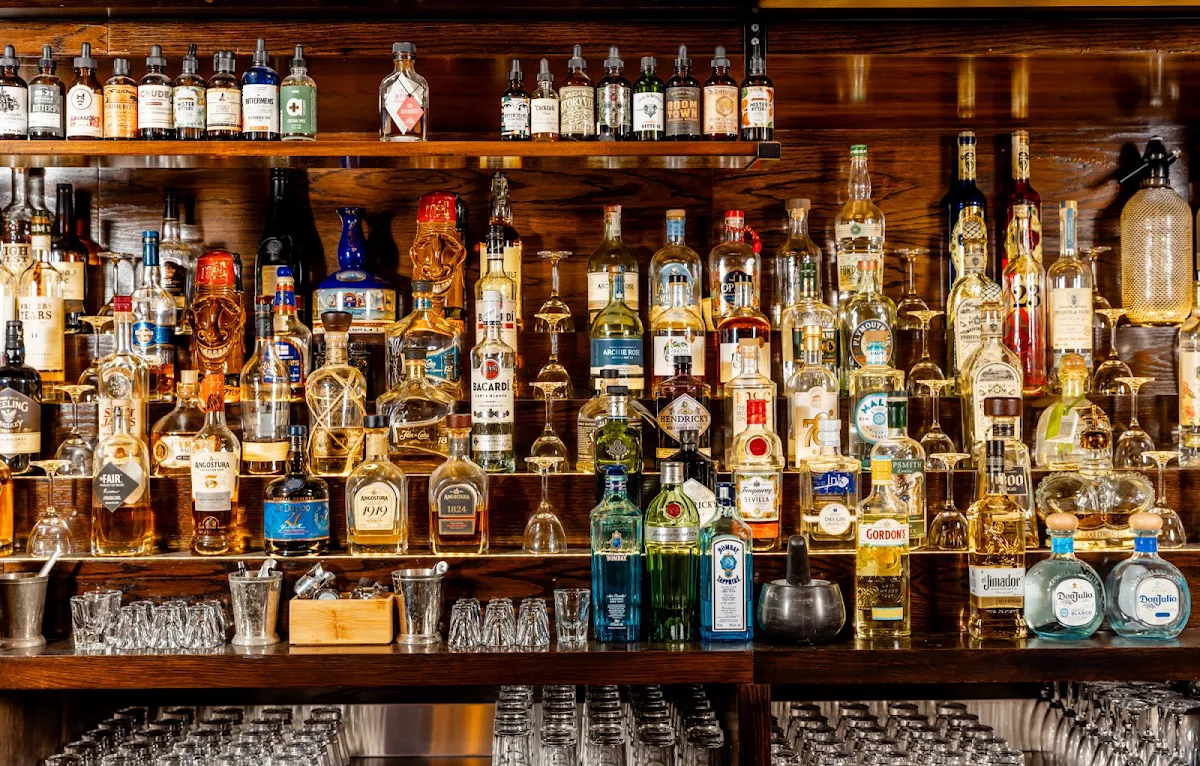 Vibe, Park Street Bar & Bistro