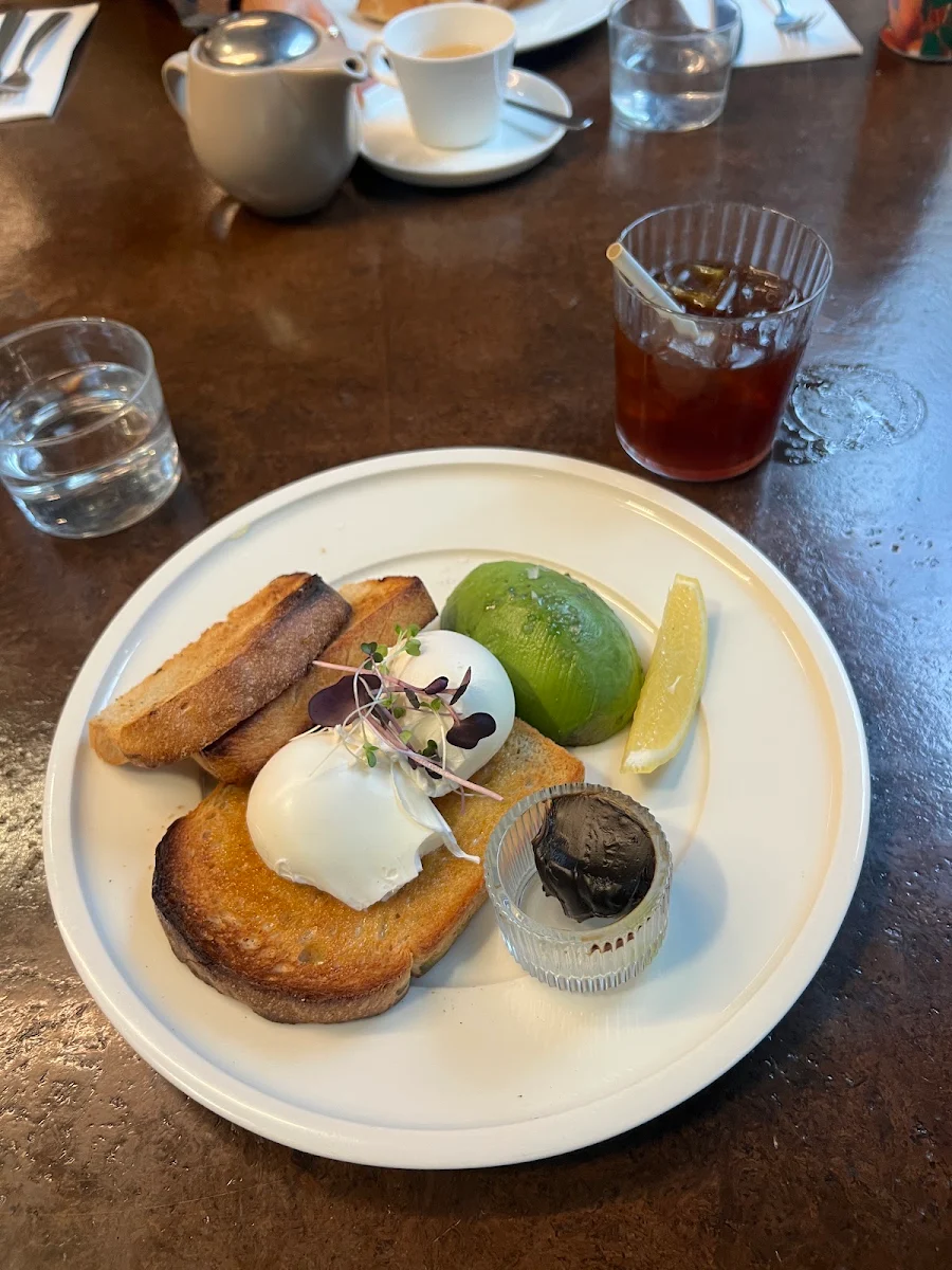 Food & drink, Dame