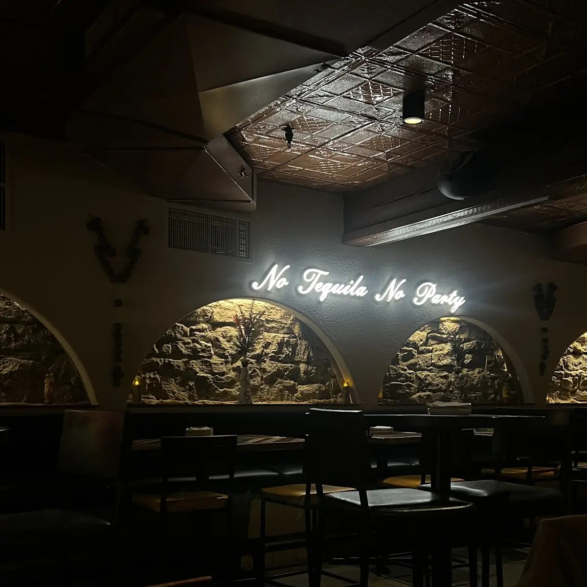 Vibe, Añejo Restaurant