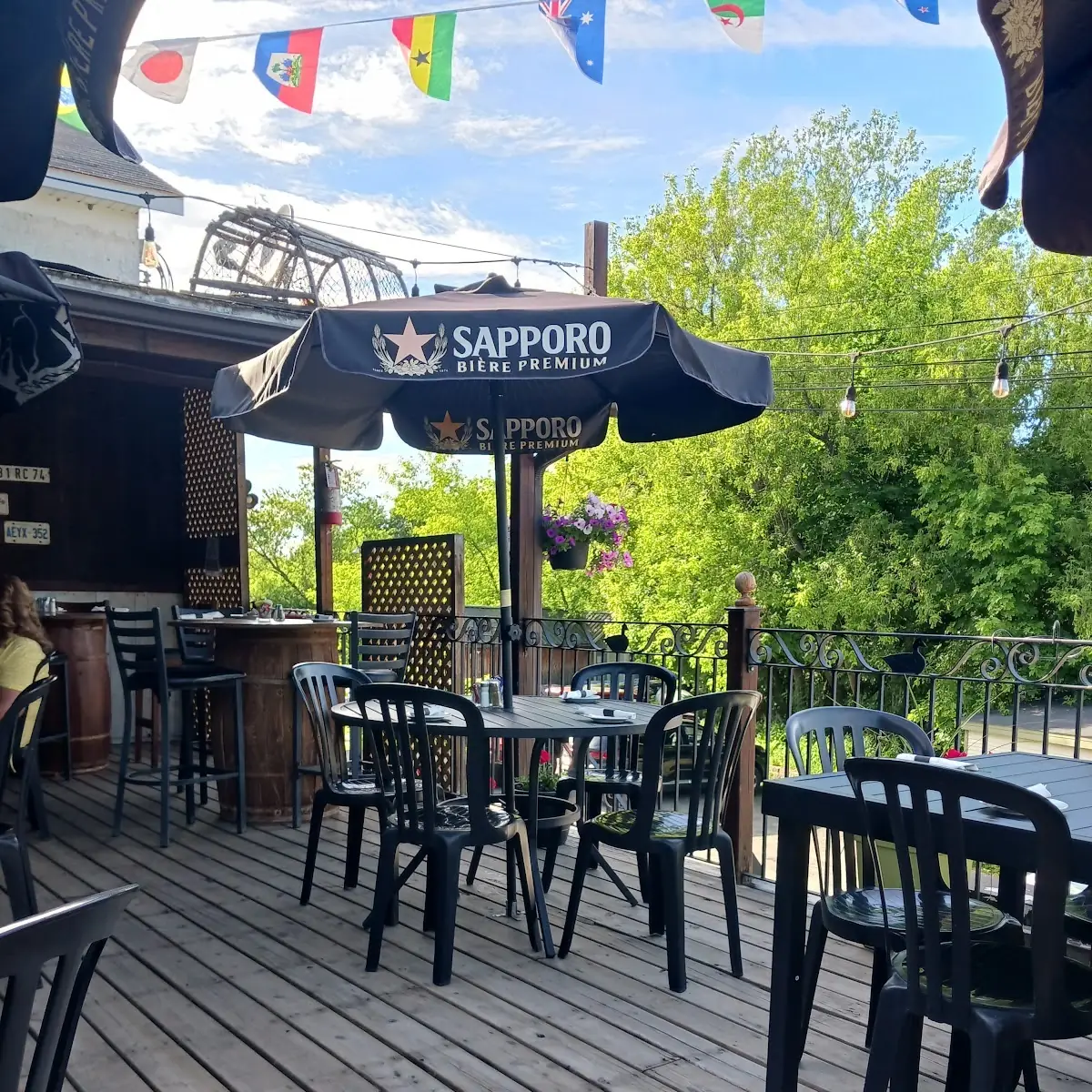 Vibe, Restaurant - Bistro LeRelais