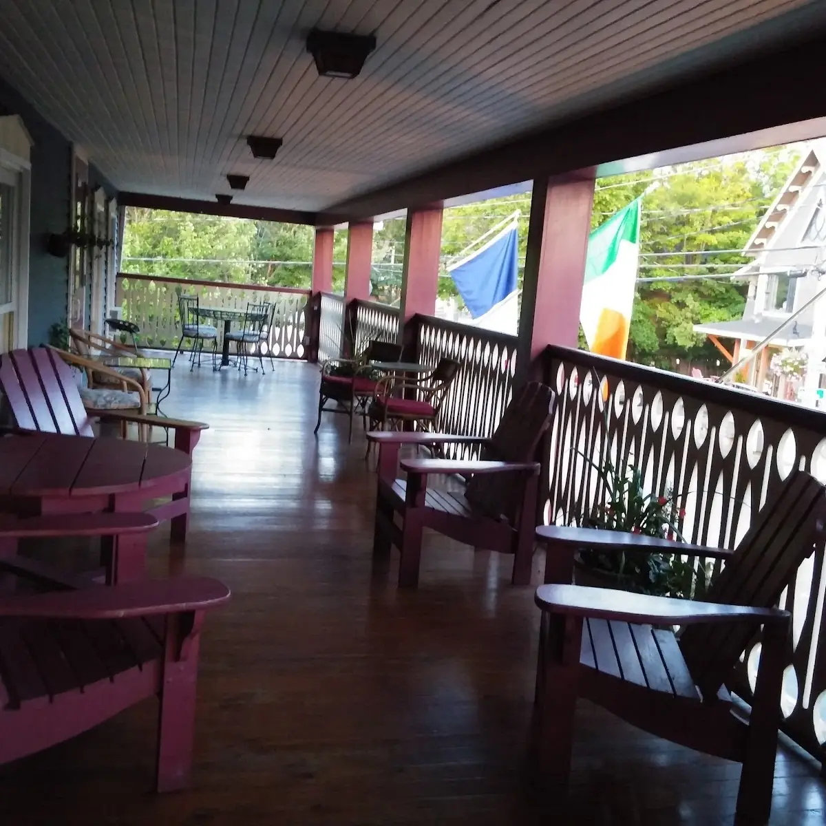 Vibe, Restaurant - Bistro LeRelais