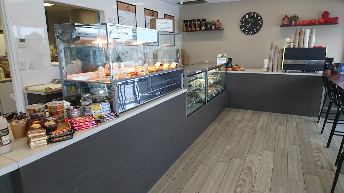 Vibe, Cart 21 Cafe & Lunch Bar
