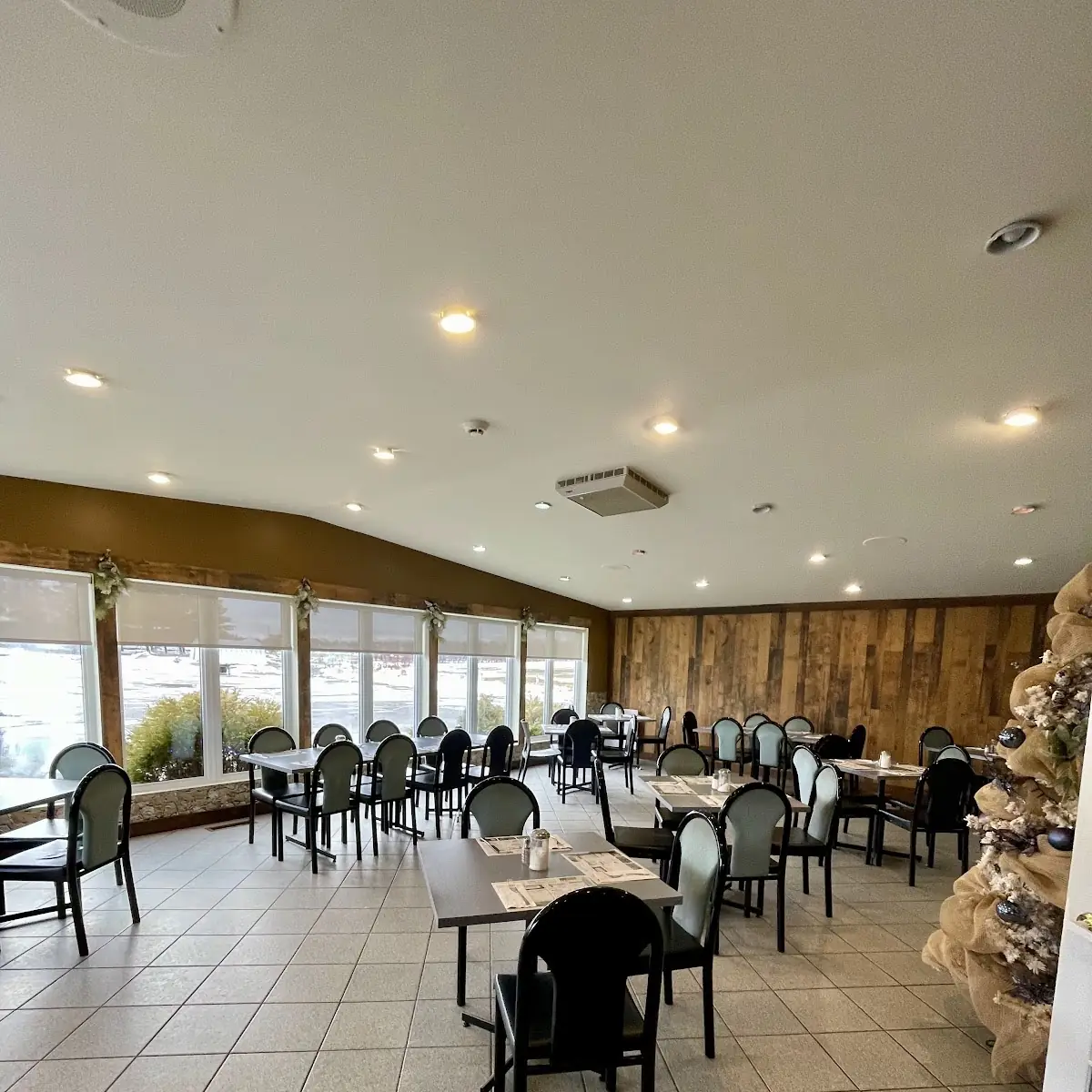 Vibe, Restaurant Chez Rejean