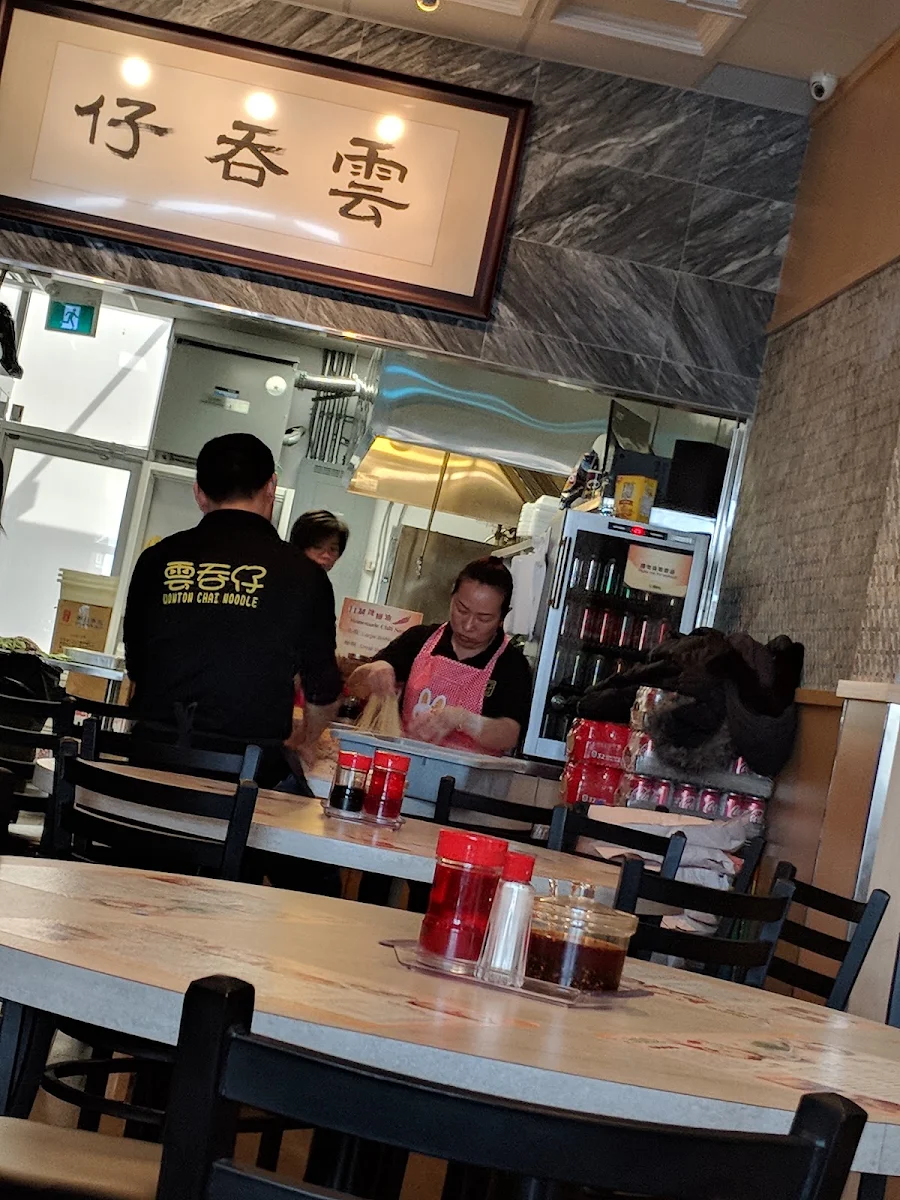 Vibe, 興記 Hing's Kitchen