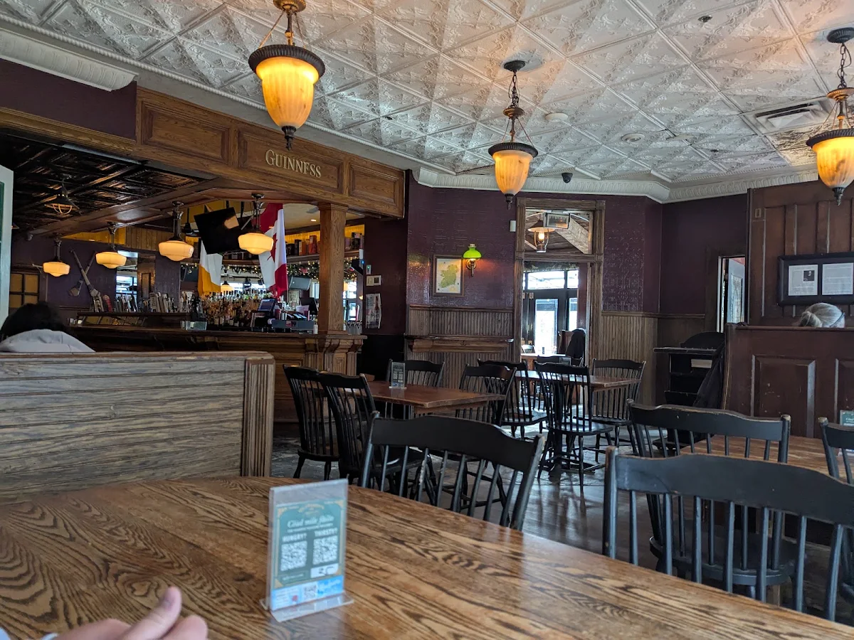 Vibe, MJ Byrne's Irish Pub