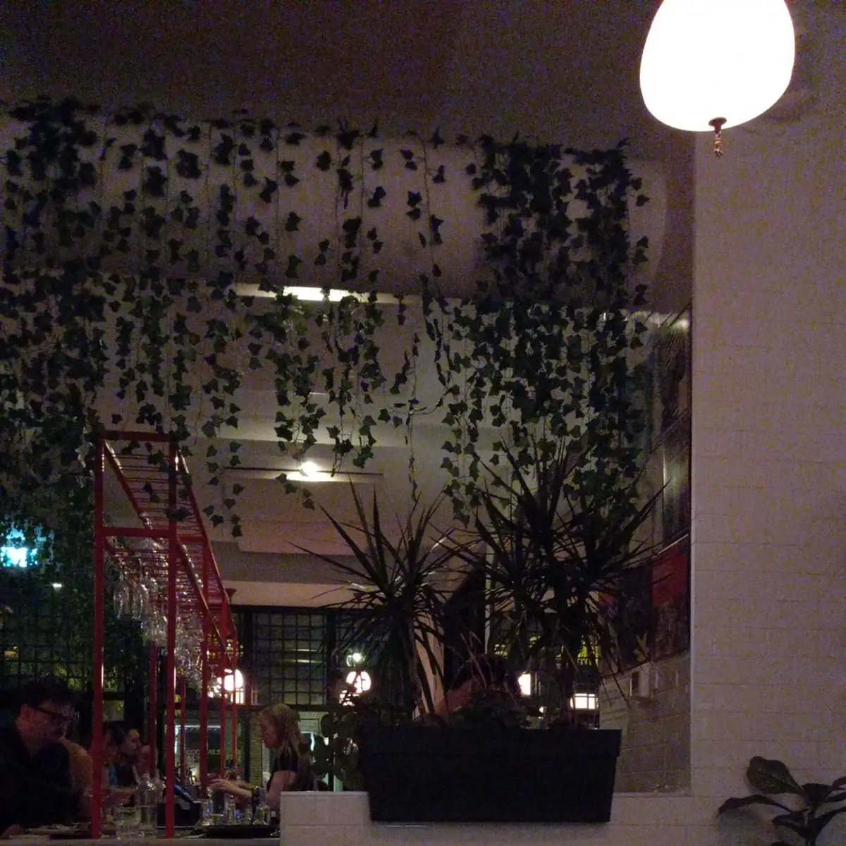 Vibe, PitStop Burger