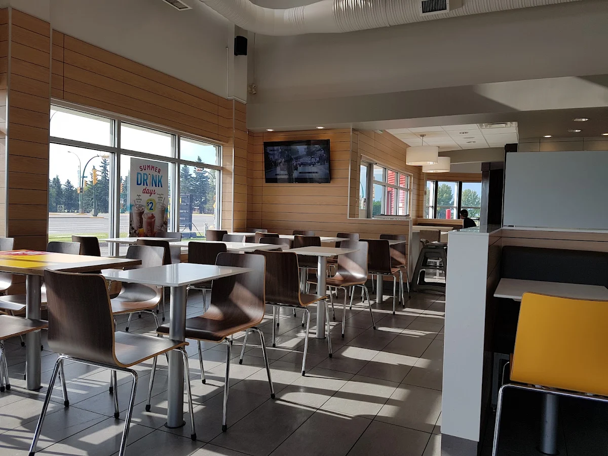 Vibe, McDonald's Restaurant
