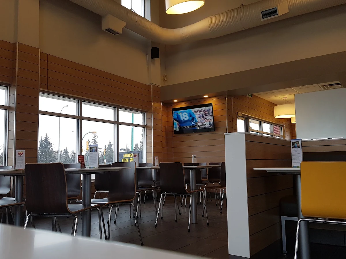 Vibe, McDonald's Restaurant