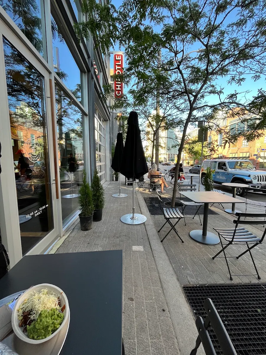 Vibe, Chipotle Mexican Grill