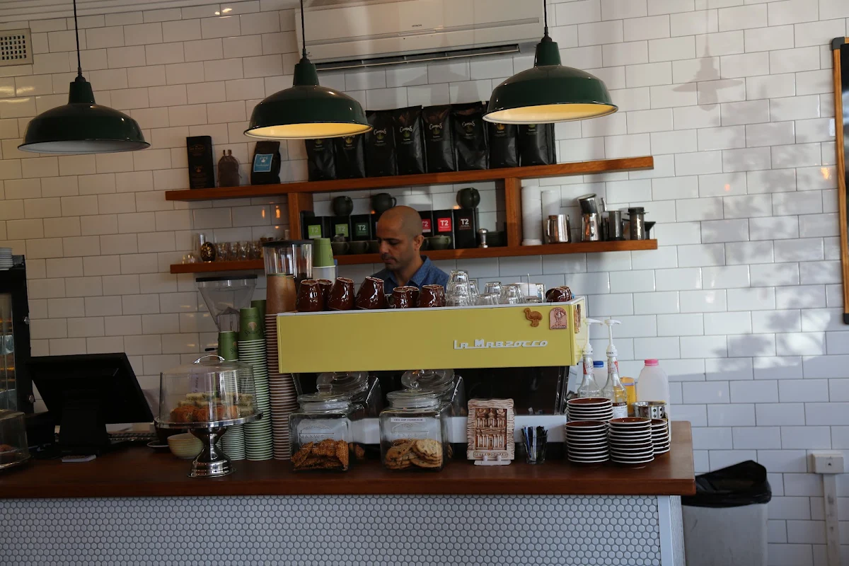 Vibe, Zaaki Espresso