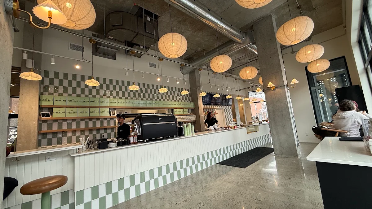 Vibe, Parma Café