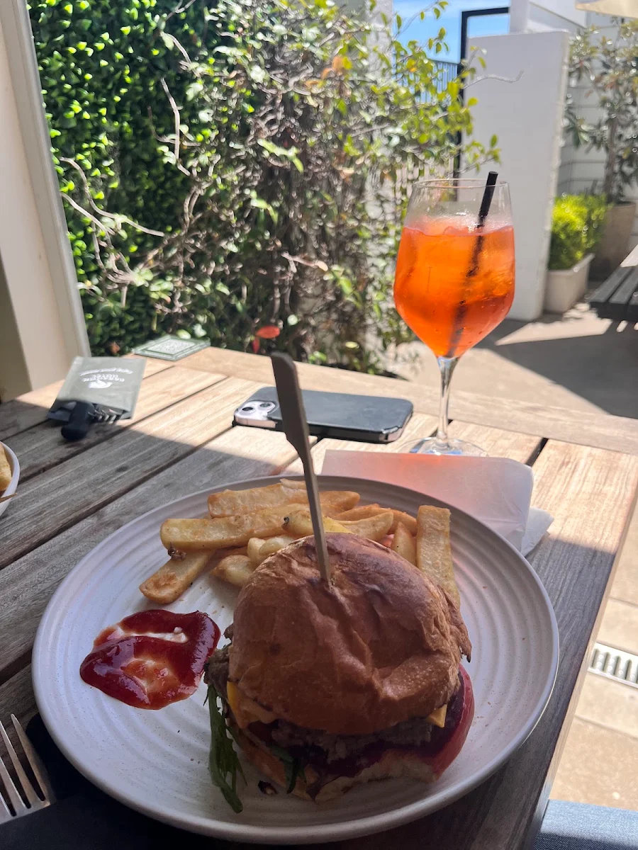 Food & drink, Paragon Hotel