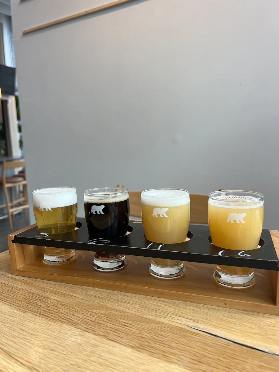 Food & drink, Le Relais Boréale Montréal - Microbrasserie & Boutique